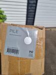 Dusch hylla, PILE 