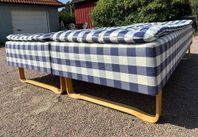 Hästens 2 st 90x200 cm ramsängar