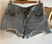 Levi’s shorts