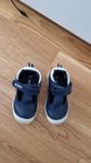 Sandaler storlek 23