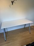 Skrivbord Galant 160x80 cm