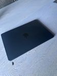 MacBook Air 13" M3 - Nyskick - Garanti t.o.m. jan 2026