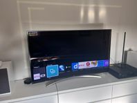 55" Full HD Curved Smart TV H8005