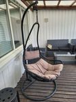 olika utemöbler säljs