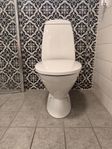 Toalett WC stol Ifö Sign 6860 golvstående