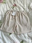 Brand Island shorts