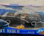 Knight Rider – K.I.T.T. 1:18 Die-Cast Modell