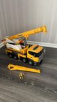 BRUDER, SCANIA SUPER 560R LIEBHERR CRANE TRUCK
