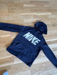 Nike tröja barn storlek L