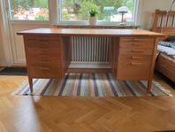 Skrivbord