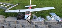 FMS SKYTRAINER 182