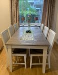 Matbord ek+8 stolar