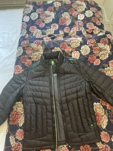 Hugo Boss svart jacka, storlek S (NY)
