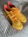 Fotbollsskor - Puma ultra Ultimate