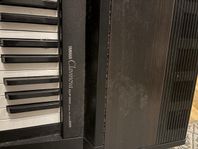 piano Yamaha clavinova