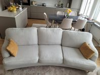 Howard Lyx 4-sits Svängd soffa+Fåtölj med Fotpall