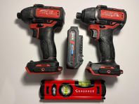 2ST SLAGSKRUVDRAGARE SKIL + BATTERI 2Ah + VATTENPASS