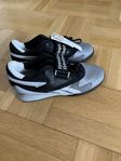Reebok lyftarskor 40,5 unisex 