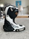 Suezia Race Boots - Nya motorcykelstövlar stl 43 - Svart/Vi