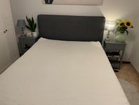 en fin dubbel säng 160x200