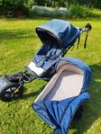 Mountain Buggy Barnvagn med liggdel, solskydd, regnskydd