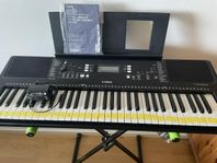 KEYBOARD YAMAHA DIGITAL