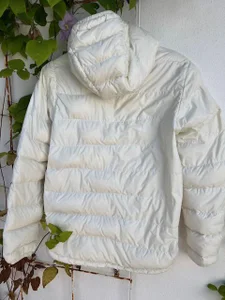 Peak Performance W Erie Liner Jacket i vitt