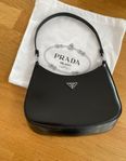 Prada väska