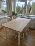 Köksbord och stolar