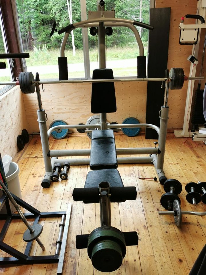 Gym, Multimaskin, Benchpress,...