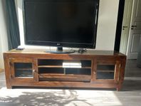 TV bänk 