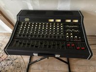 mixerbord Yamaha EM 300 vintage 1978