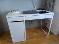 Skrivbord Micke från IKEA
