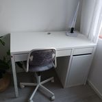 MICKE Skrivbord, vit.