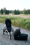 Thule Glide joggingvagn med spädbarnsinlägg