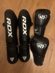 Kampsportsset – RDX benskydd + boxningshandskar