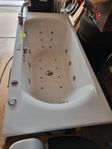 Bubbelbad, jacuzzi, massagebadkar
