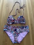 Bikini Odd Molly