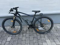 Specialized Rockhopper 29” 