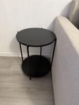 Golv lampa, x2 sidobord, soffbord, Tv Bänk och byrå