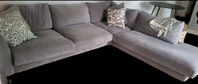 Mjuk och mysig L-soffa i sammetston