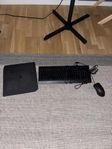 PlayStation4( inklusive gaming tangentbord och gaming mus)