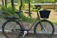 Crescent Elina 28" 7-vxl Ljusbrun