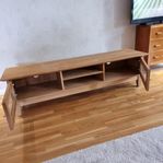 TV-bänk