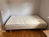 säng 120 cm