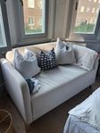 (Ny) Beige 2-sitssoffa från Ikea