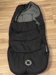 Bugaboo Footmuff och sittdyna säljes
