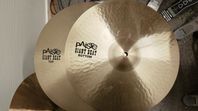 Paiste 15" Giant Beat Hi Hats