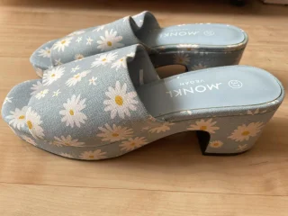 skor blå/blommigt storlek 37