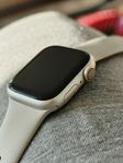 Apple Watch 9, 41 mm GPS + Cellular, Starlight Aluminium
